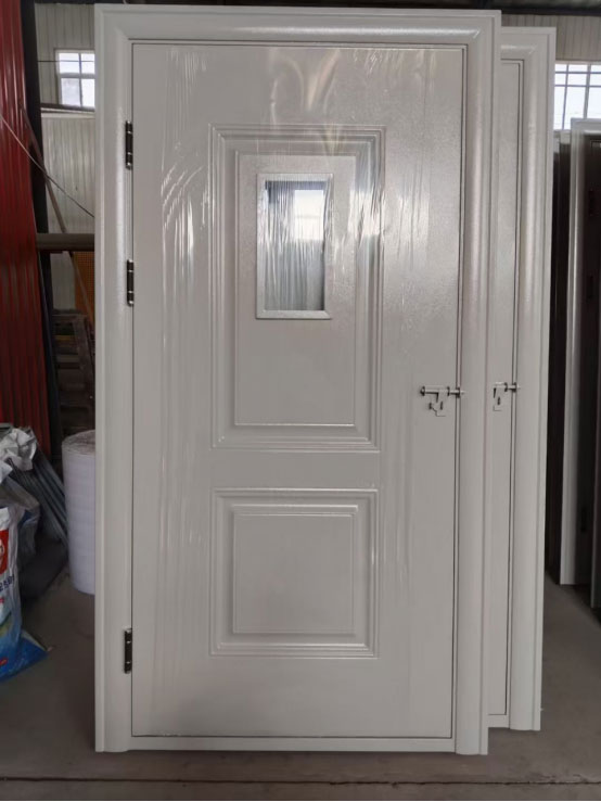 焉耆学校教室门